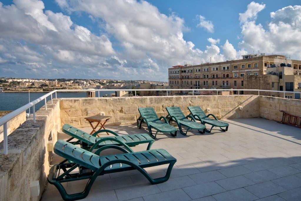 Apartment Vallettastay Lucky Star 103 *