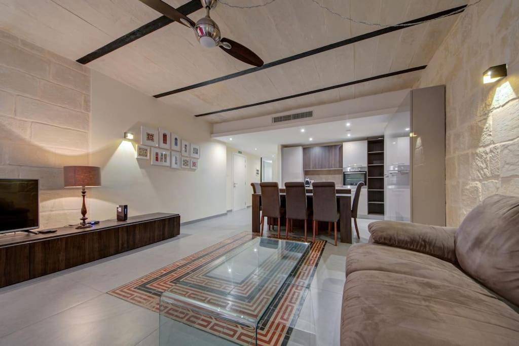 Vallettastay - Orangerie Two Bedroom 301 Apartment