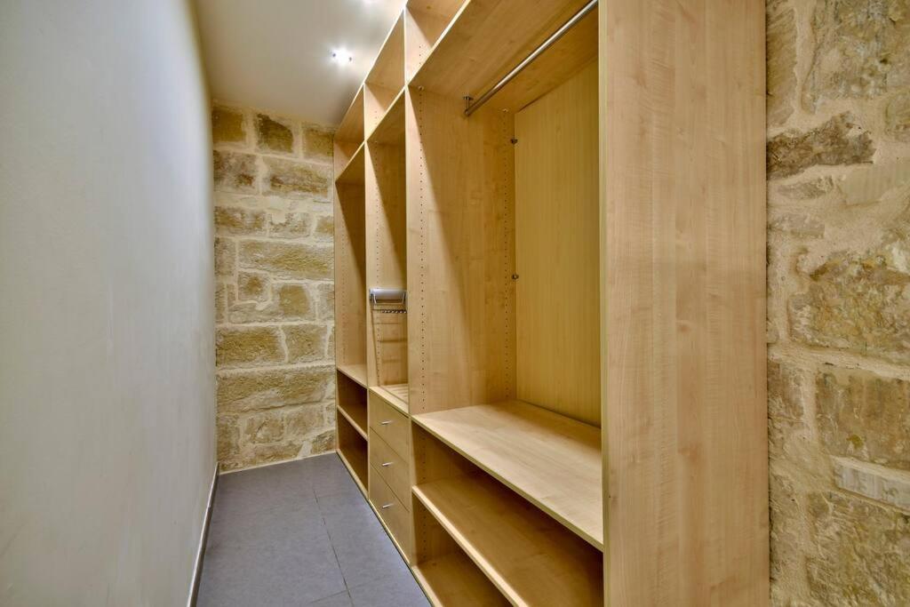 Vallettastay - Orangerie Two Bedroom 201 Apartment *