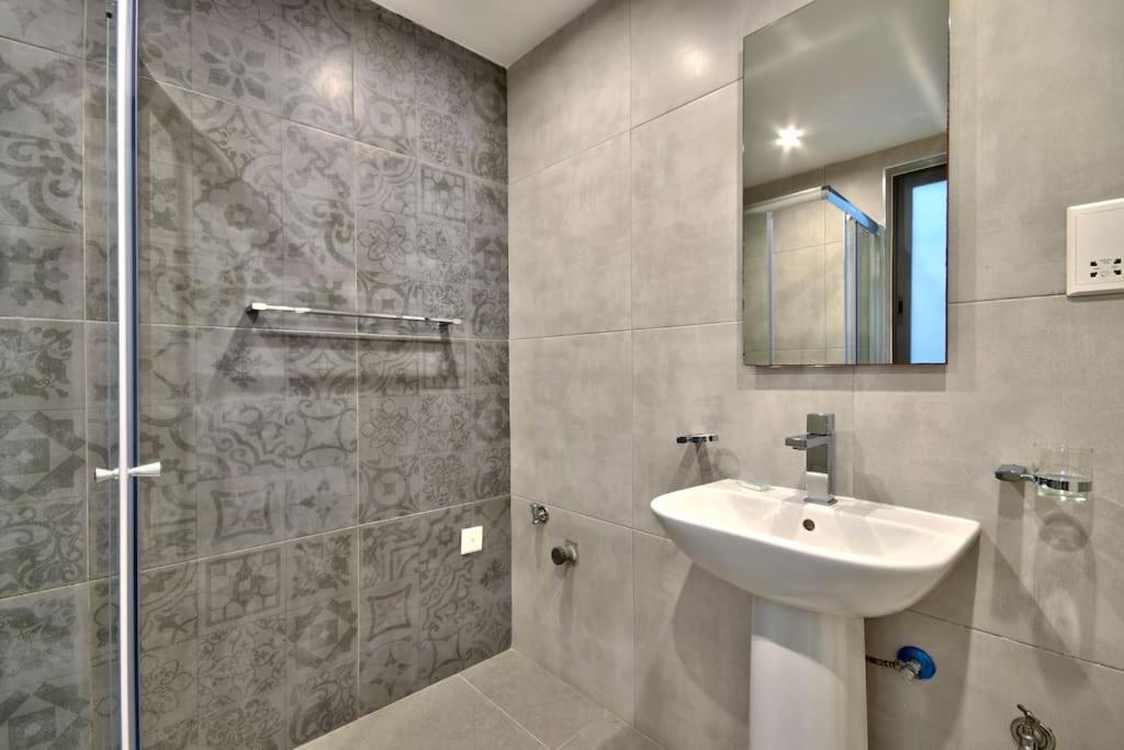 Vallettastay - Orangerie Two Bedroom 201 * Valletta