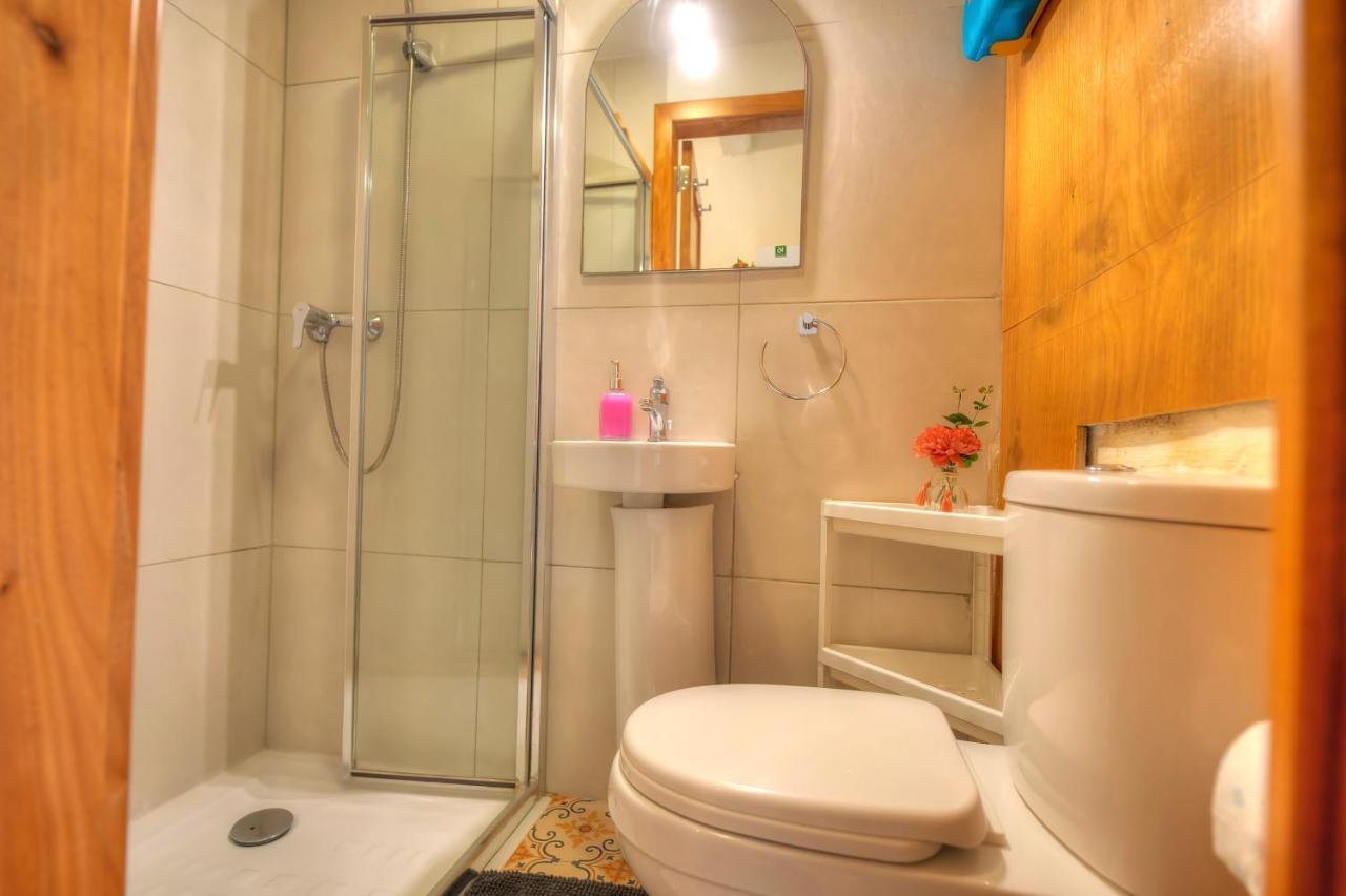 Cozy & Cute Studio In The Heart Of Goval-2
