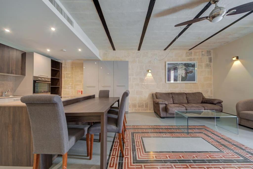 Vallettastay - Orangerie Two Bedroom 301 * Valletta
