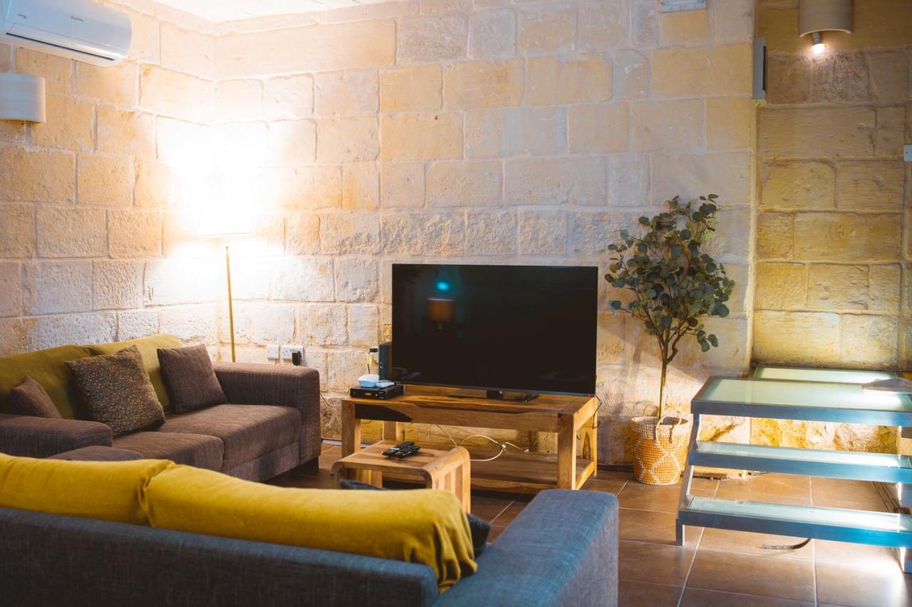 Marija Juana * Valletta