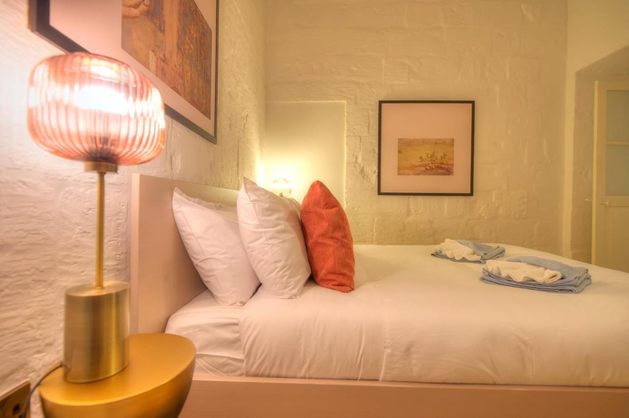 Apartment Impressive & Stylish Palazzino In Ddem1-3 Valletta
