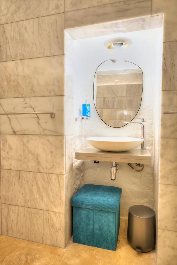Apartment Impressive & Stylish Palazzino In Ddem1-3