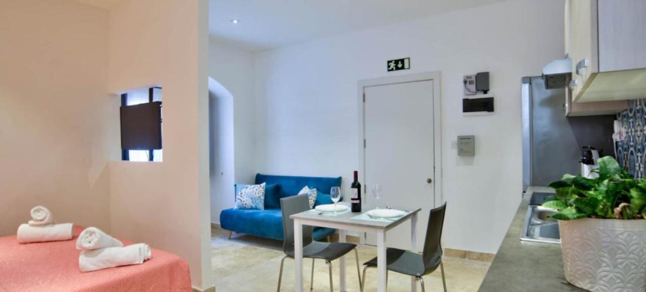 Ursula Apartments Self Catering Studios And 1-Br In Central Valletta By Tritoni Hotels Apartment