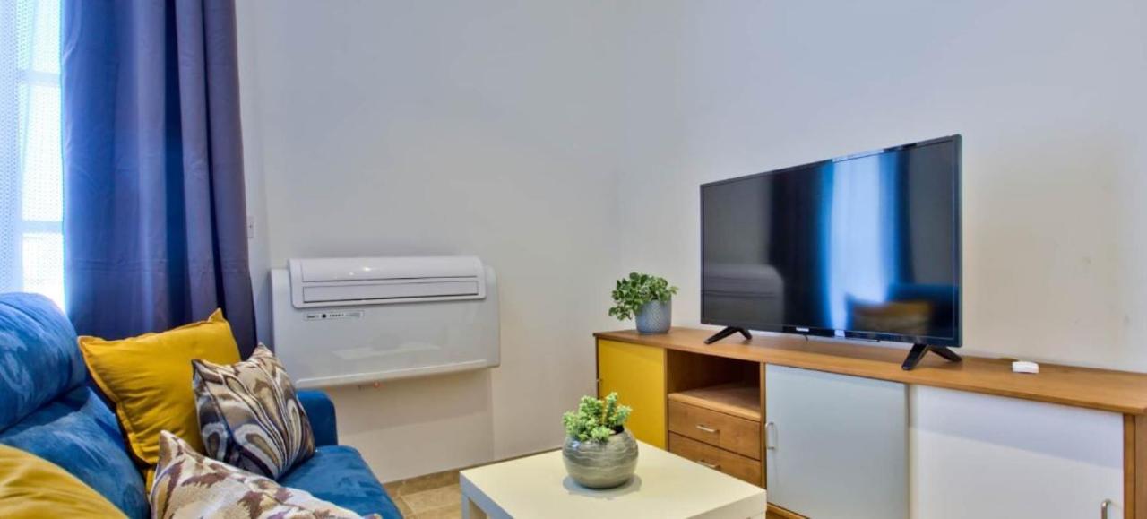 Apartment Ursula Apartments Self Catering Studios And 1-Br In Central Valletta By Tritoni Hotels