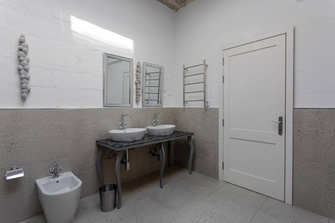 Historic Penthouse * Valletta