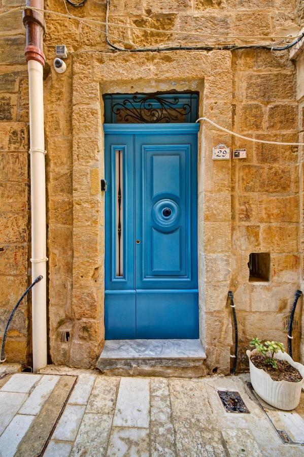 Sally Port 29 * Valletta