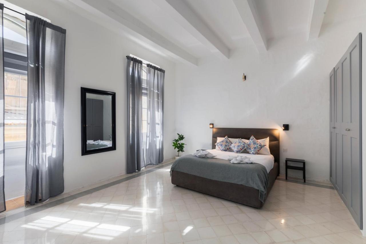 Apartment Collection - Felix *