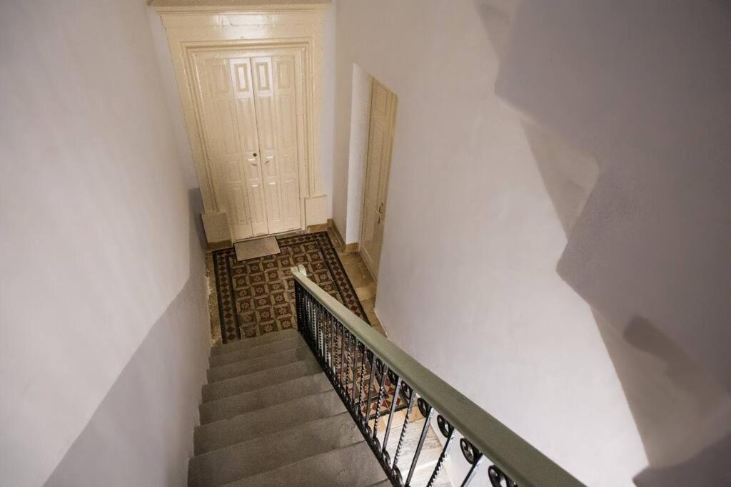 Archbishop Loft With Terrace. * Valletta