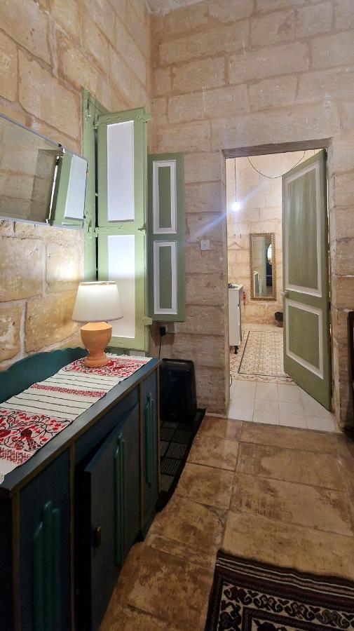Myrtle - Authentic Experience Apartment