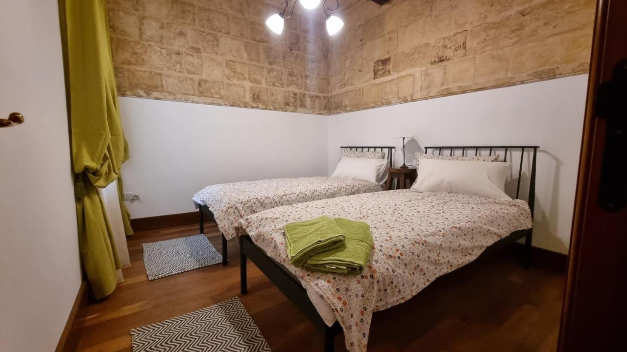 Vallettacharme - 2 Bedrooms Flat In The Heart Of The *