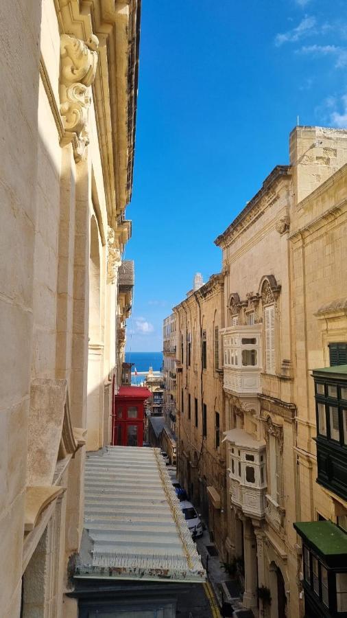 Vallettacharme - 2 Bedrooms Flat In The Heart Of The *