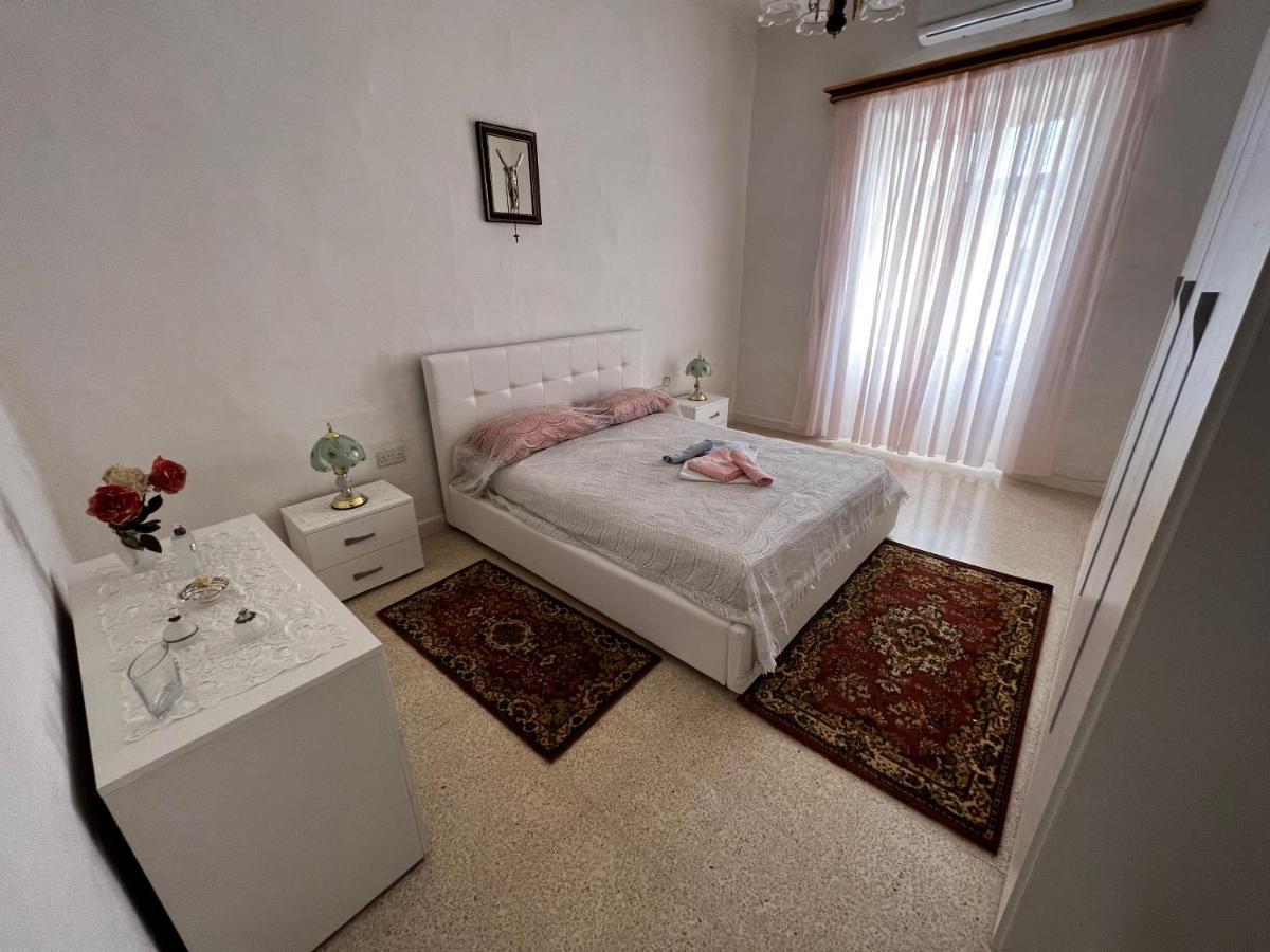 Superb 3 Bedroom In Apartment Valletta