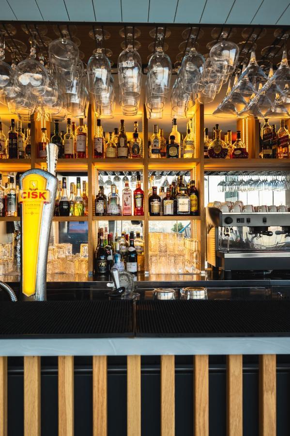 The Embassy Hotel 4*
