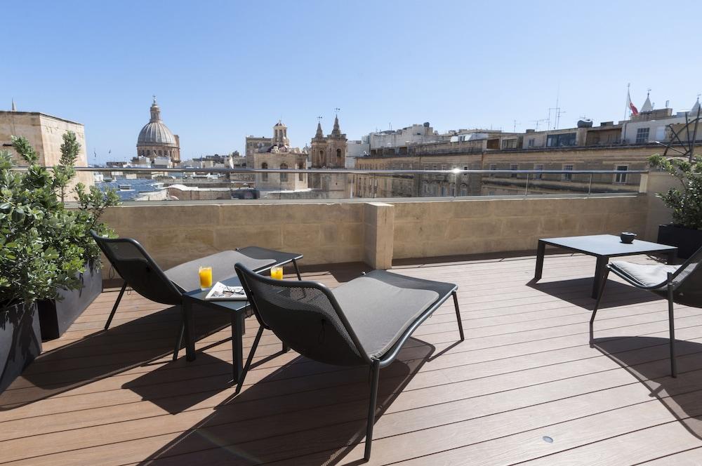 Hotel La Falconeria 4*