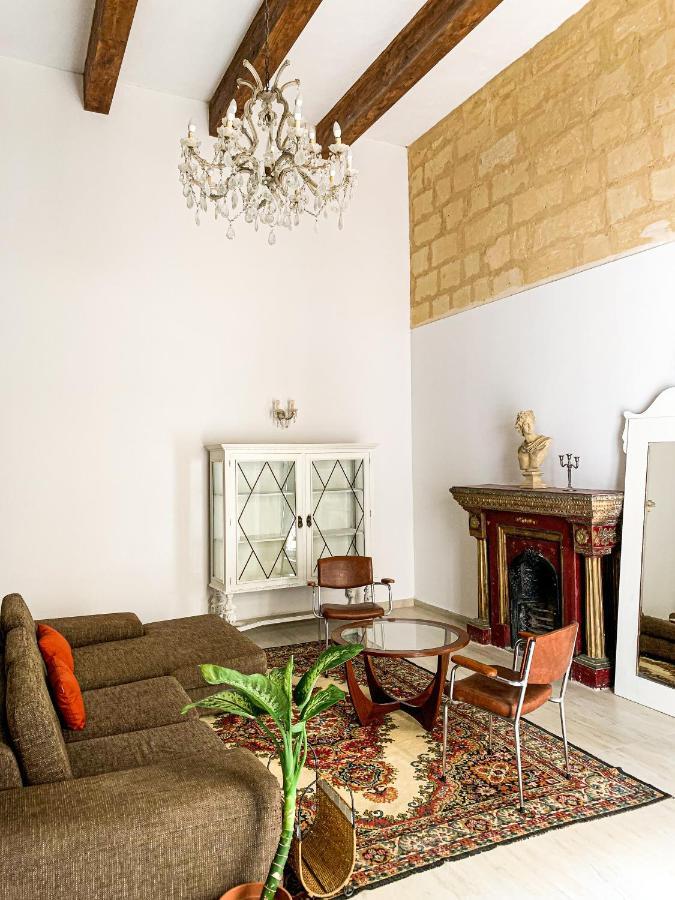 L'artist Casa Micallef