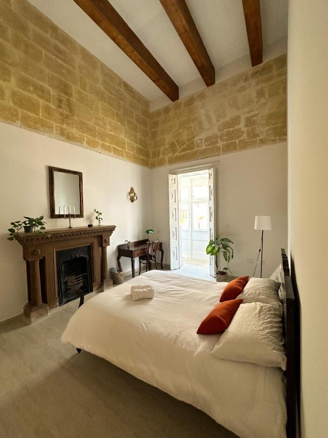 L'artist Casa Micallef *