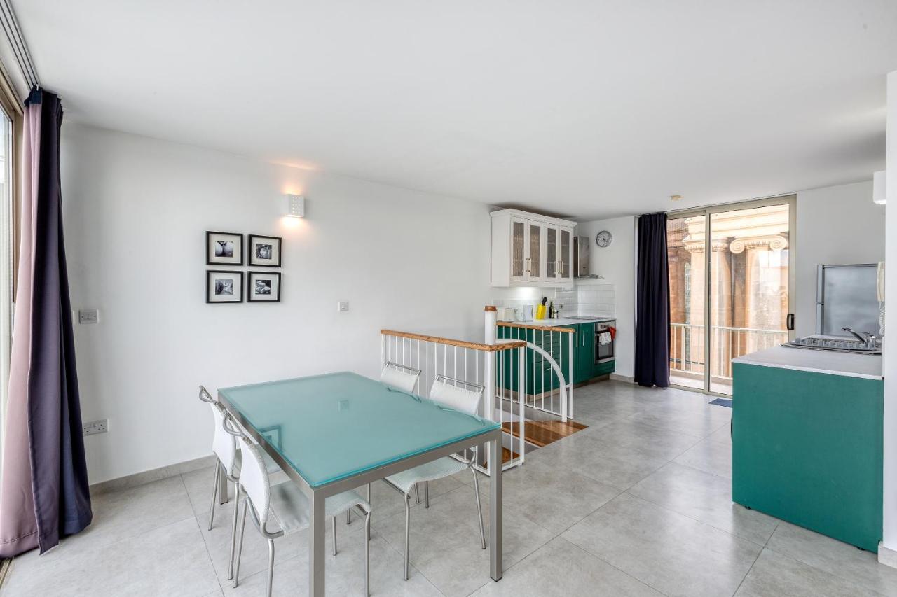 Apartment 49/3 Seafront Duplex Penthouse In *