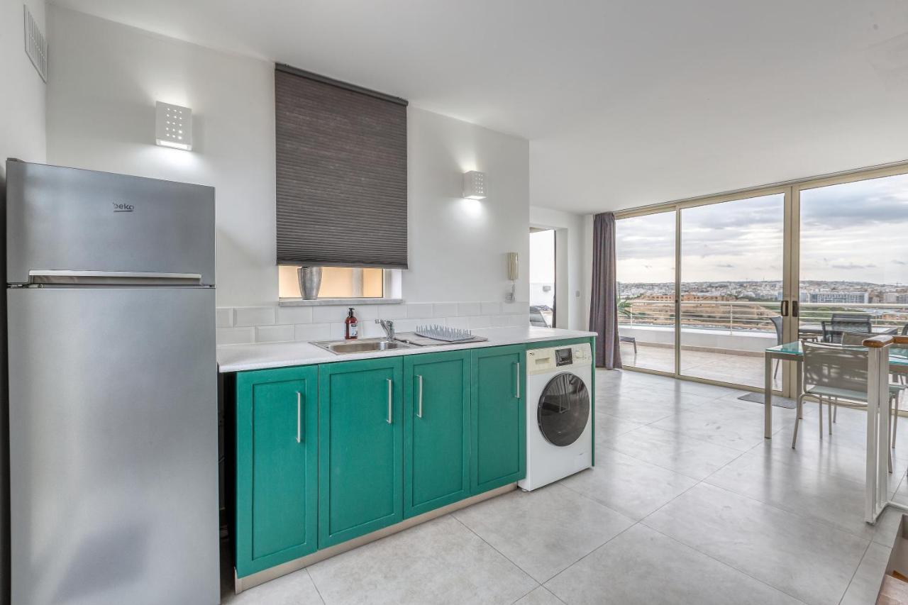 Apartment 49/3 Seafront Duplex Penthouse In Valletta