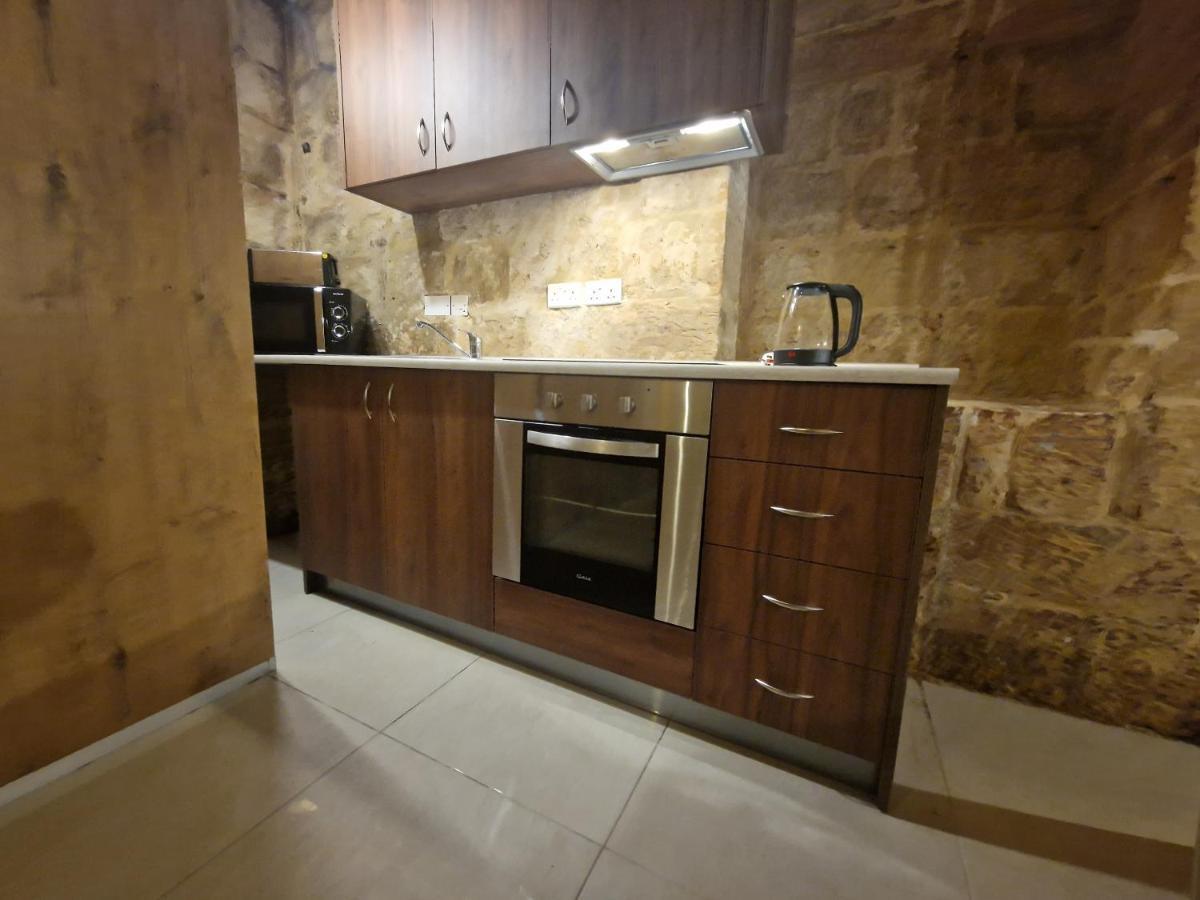 Renovated 16th Century House In Ferienhaus *