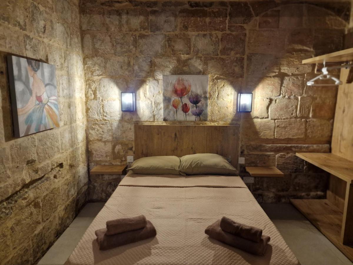 Renovated 16th Century House In