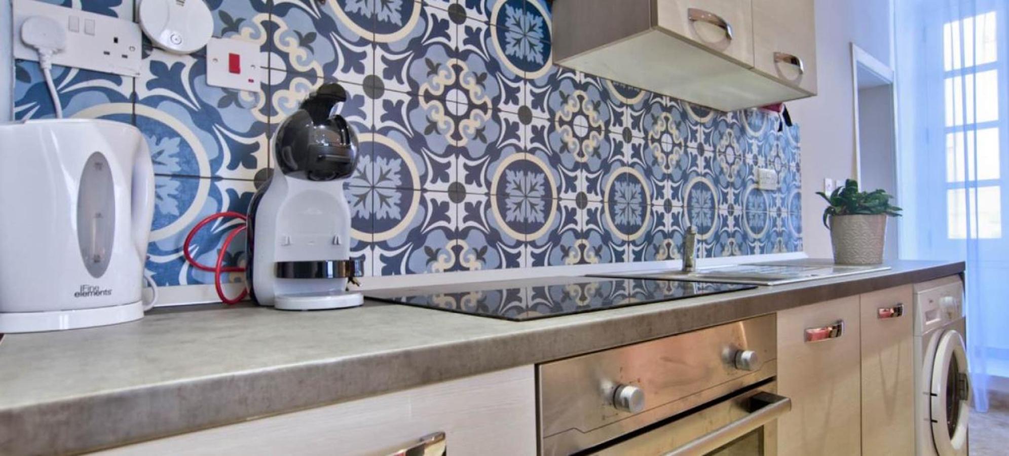 Ursula Apartments Self Catering Studios And 1-Br In Central Valletta By Tritoni Hotels *
