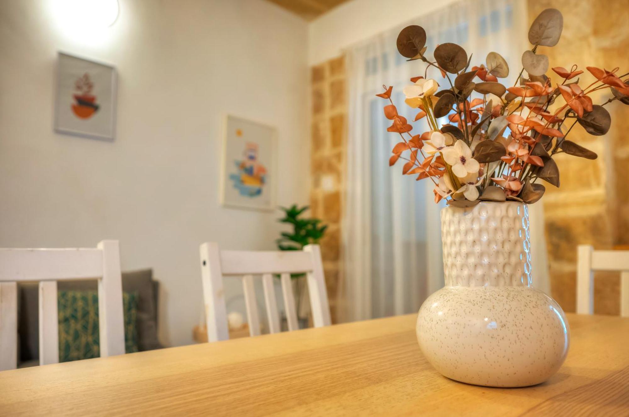 Apartment Charming 2bedroom Townhouse Center Kbut1-1 *