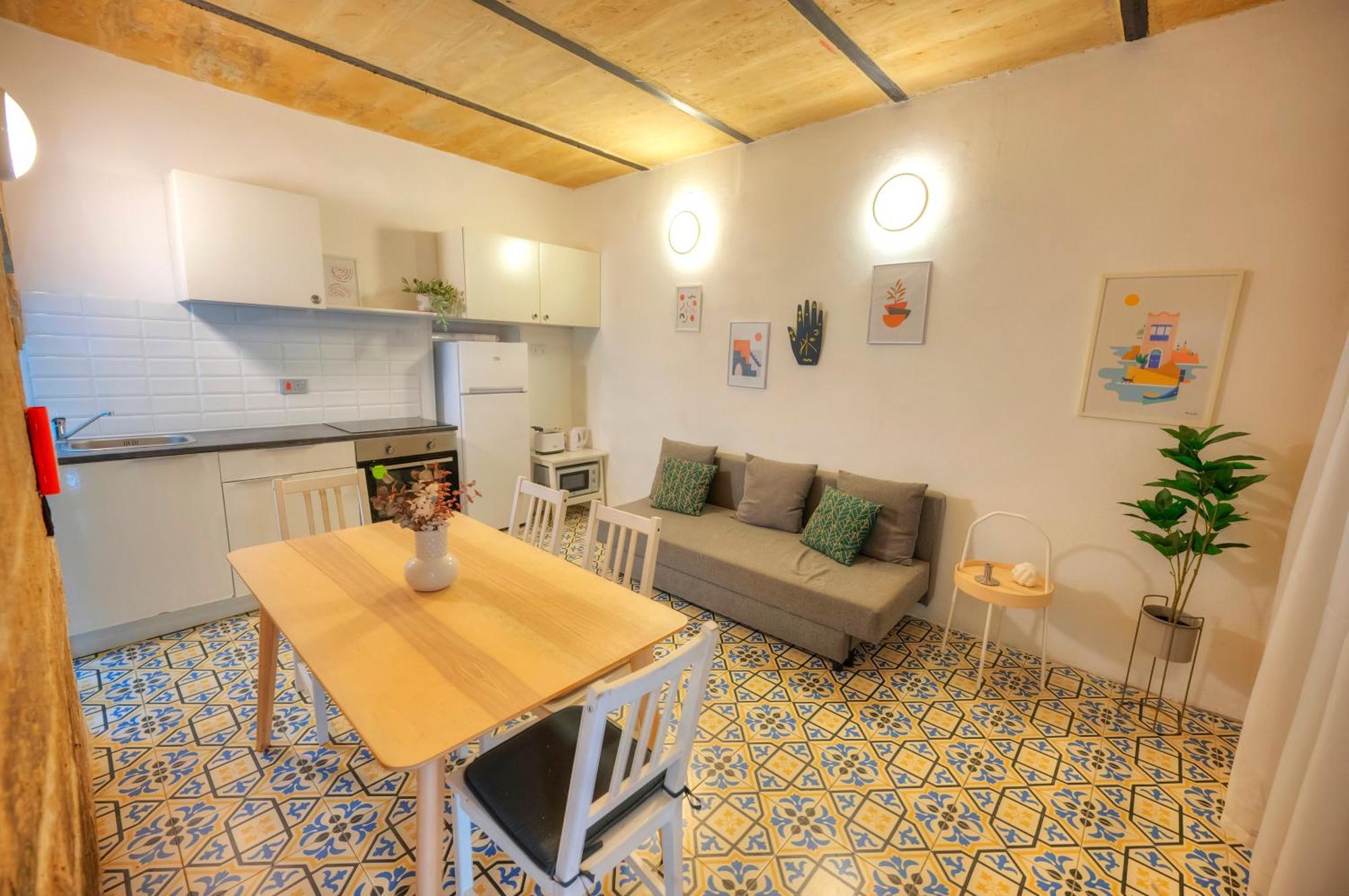 Charming 2bedroom Townhouse Center Kbut1-1 Apartment Valletta