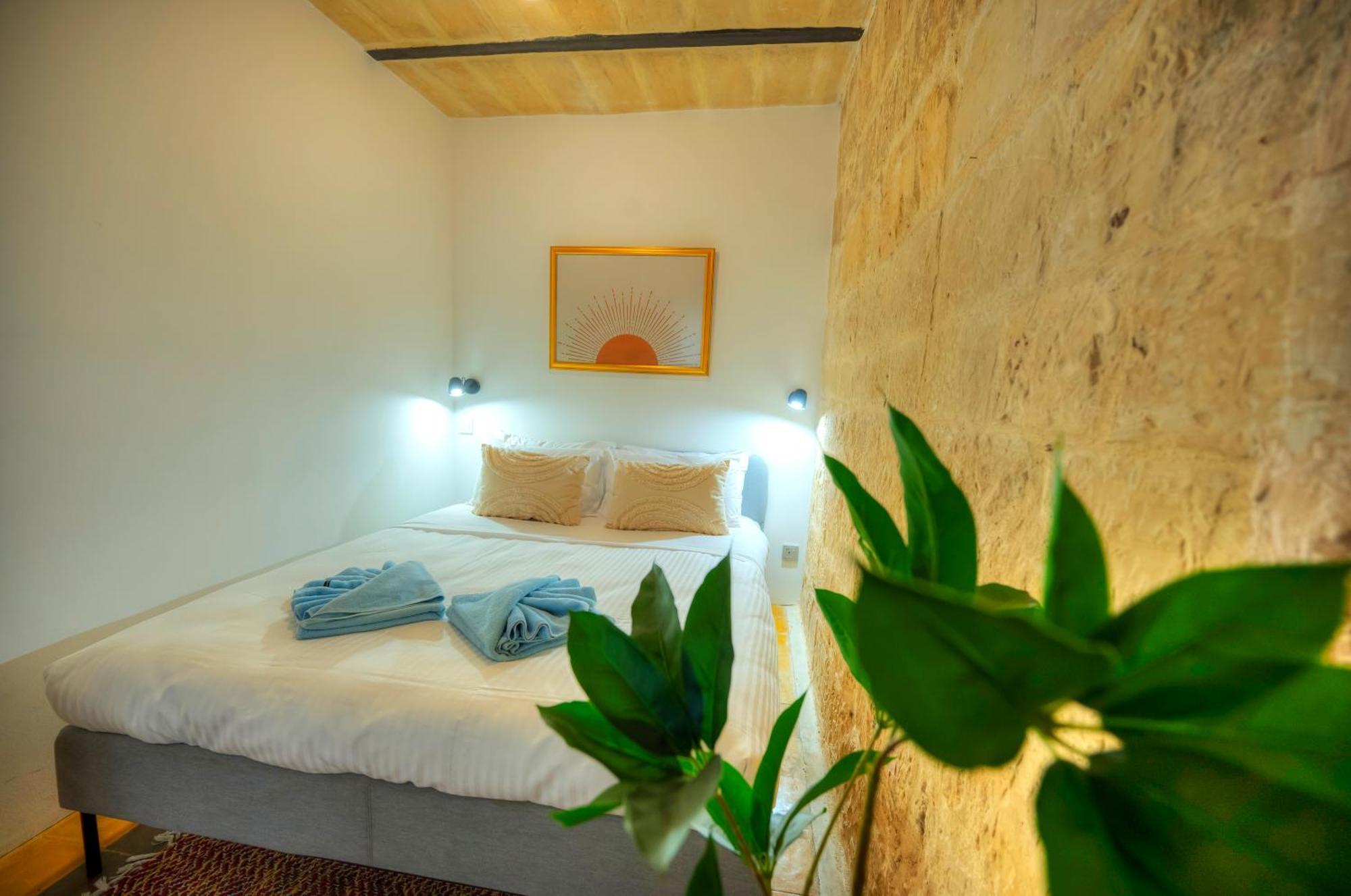 Charming 2bedroom Townhouse Center Kbut1-1 *