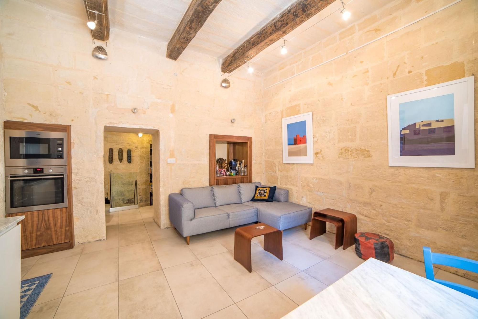 The Artist Apartment