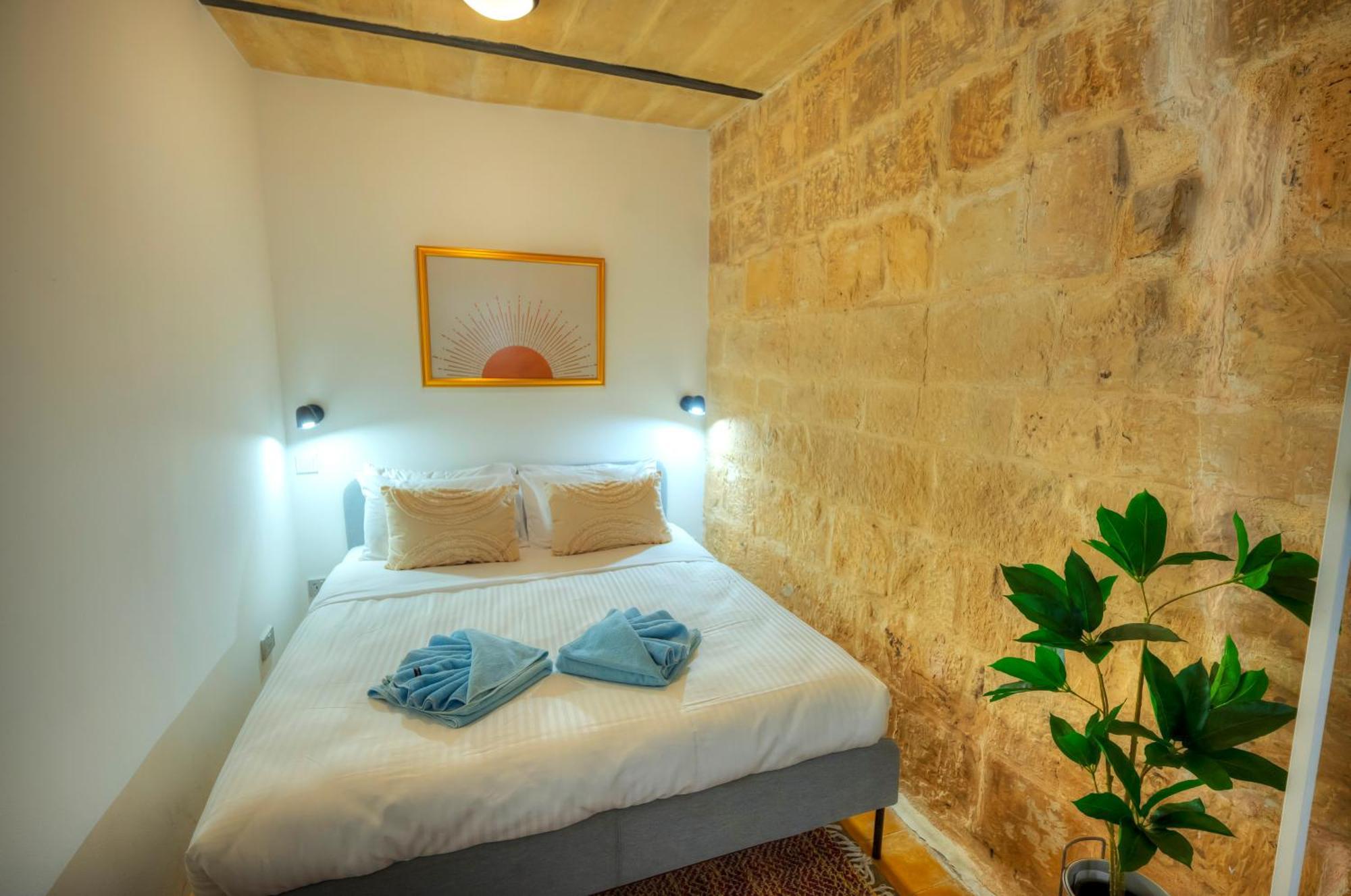 Apartment Charming 2bedroom Townhouse Center Kbut1-1 *