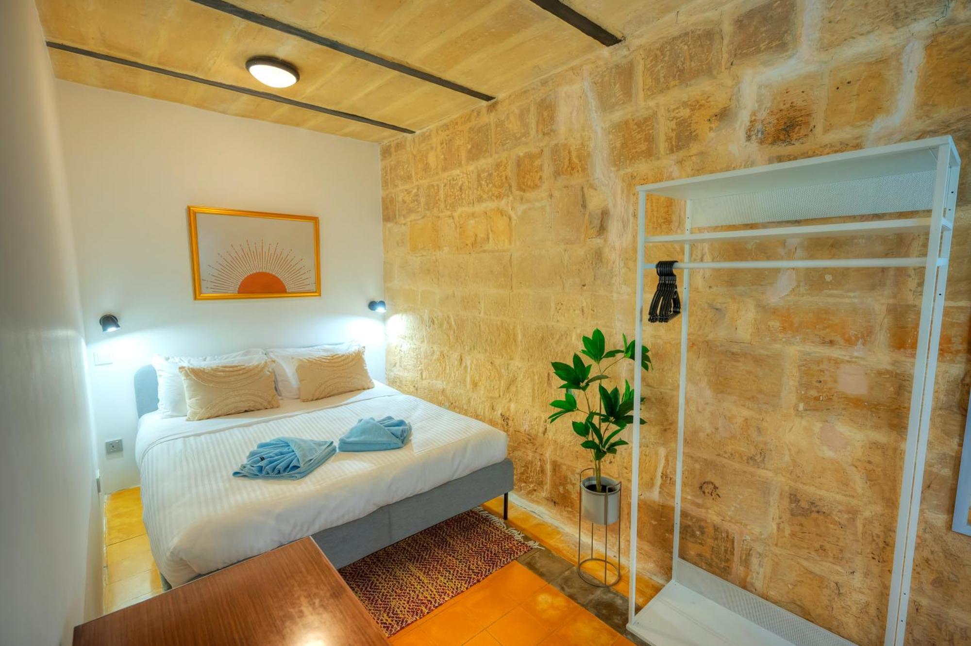 Charming 2bedroom Townhouse Center Kbut1-1 Valletta