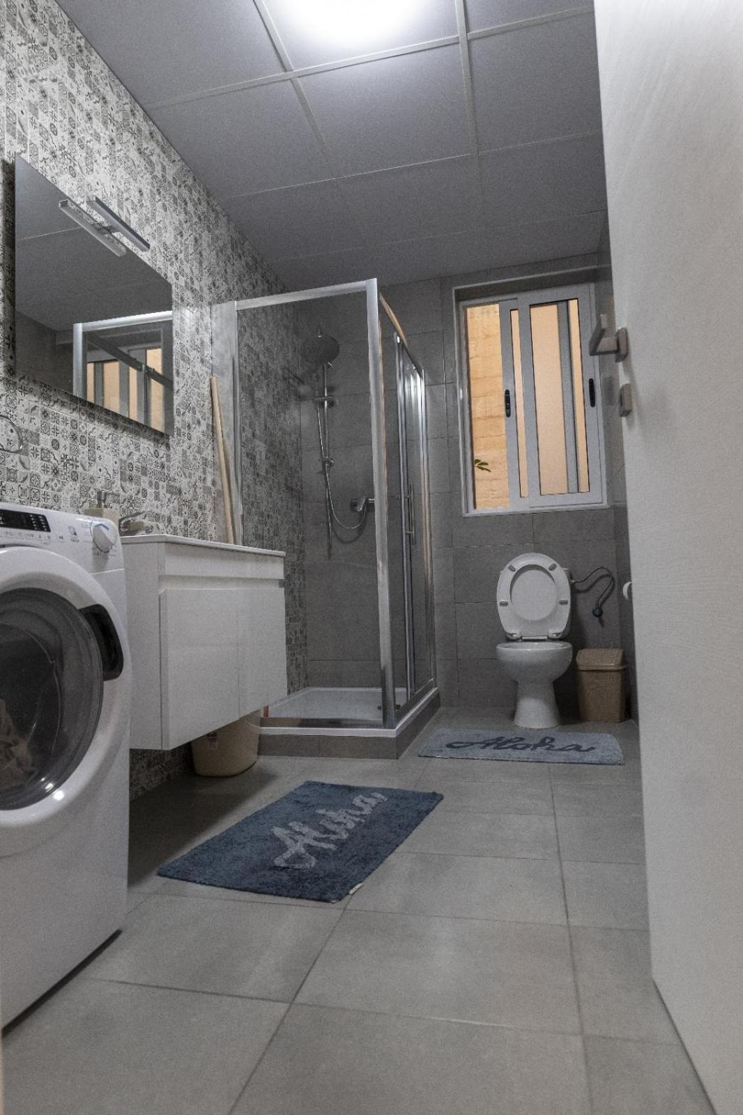 Door Apartamento *