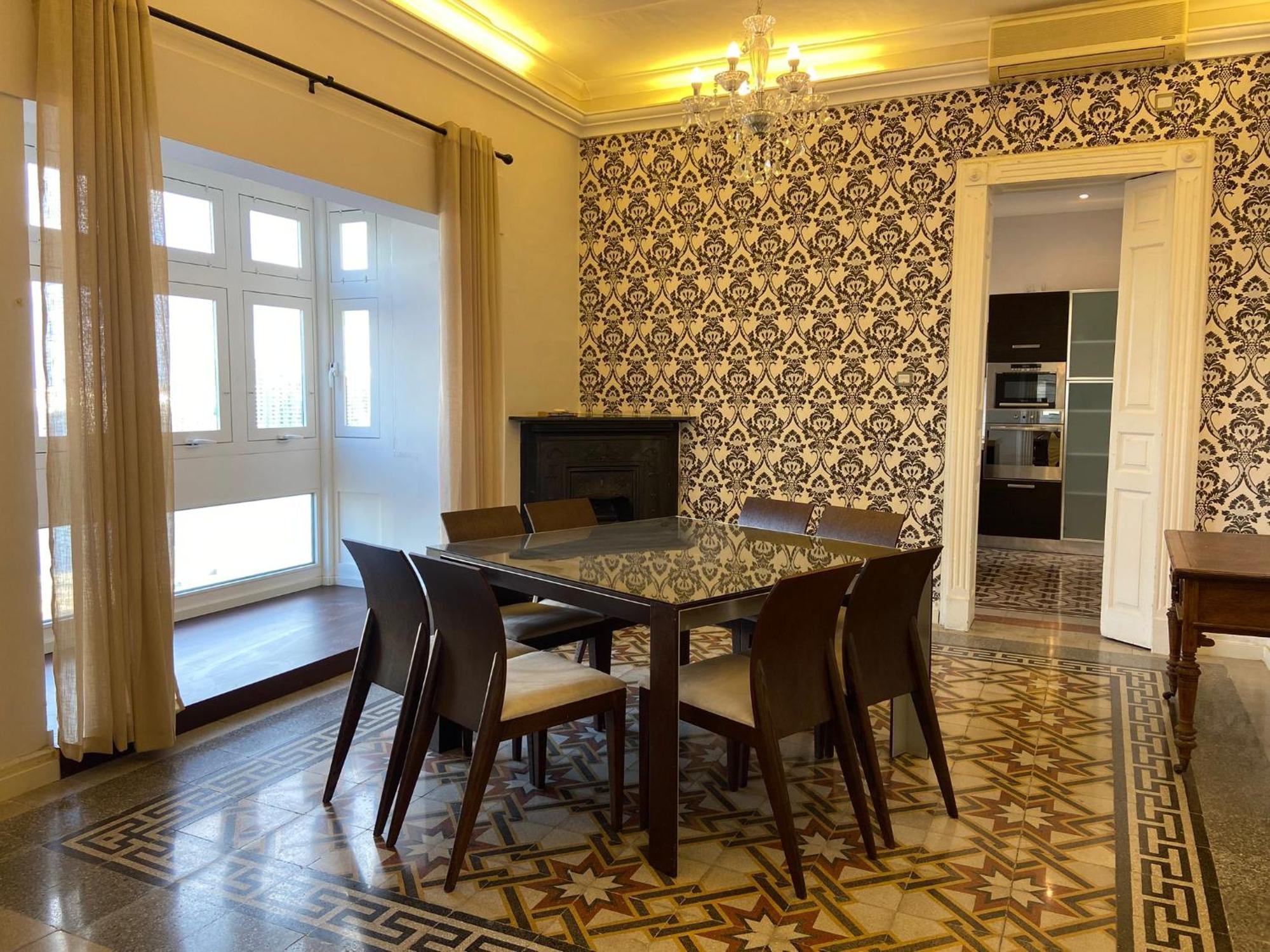 Seaview Apartment