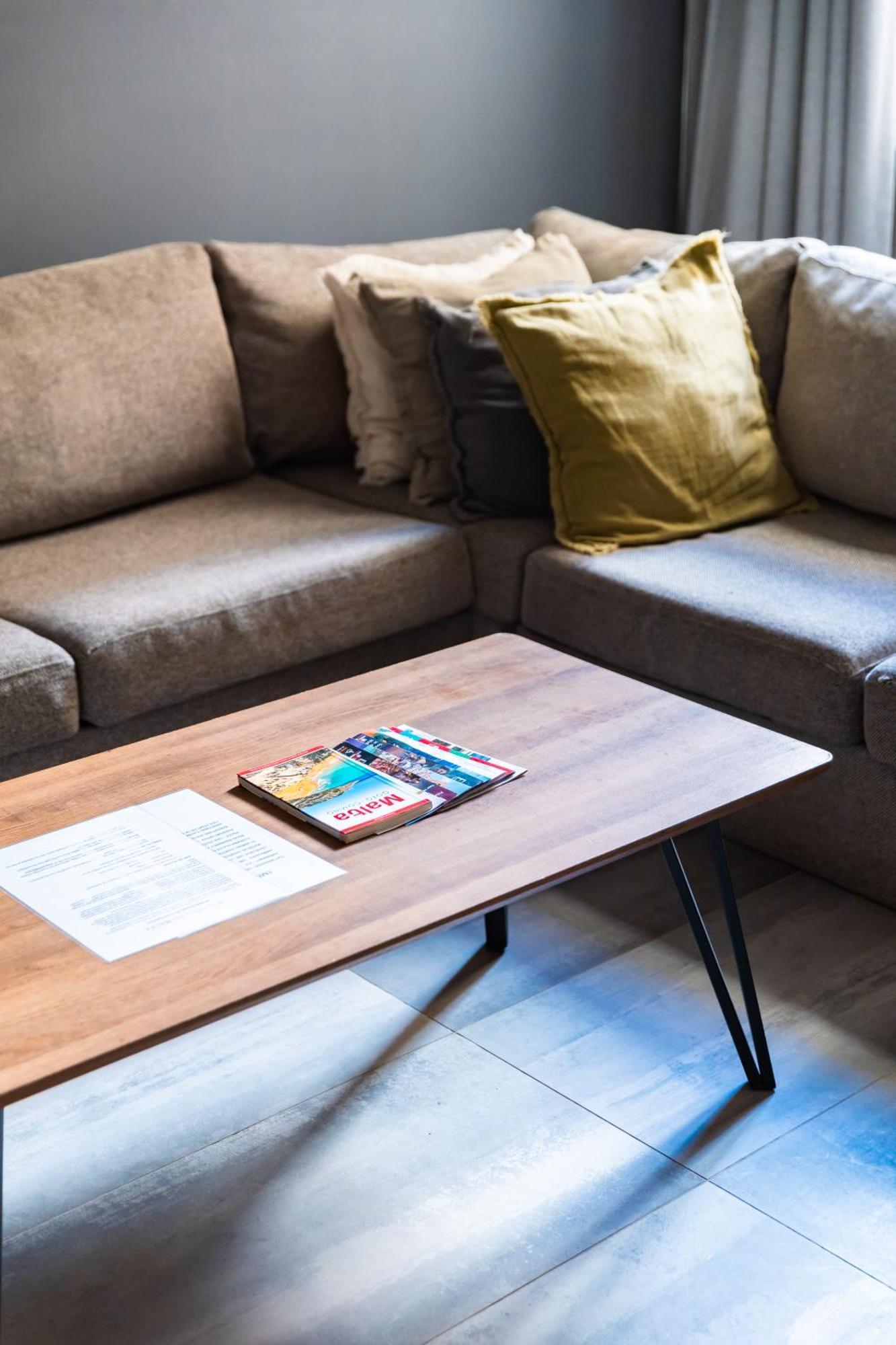 Stylish 2br Flat By Arcobnb