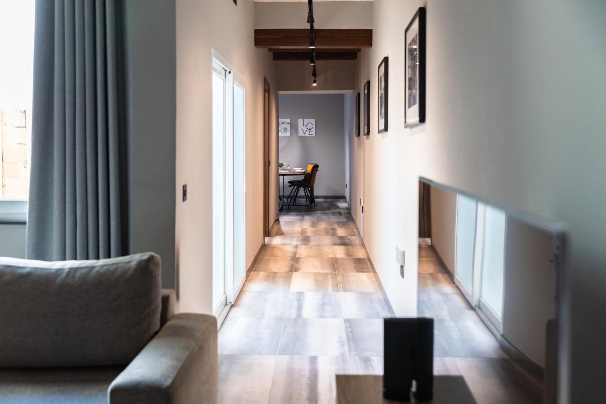 Stylish 2br Flat By Arcobnb * Valletta