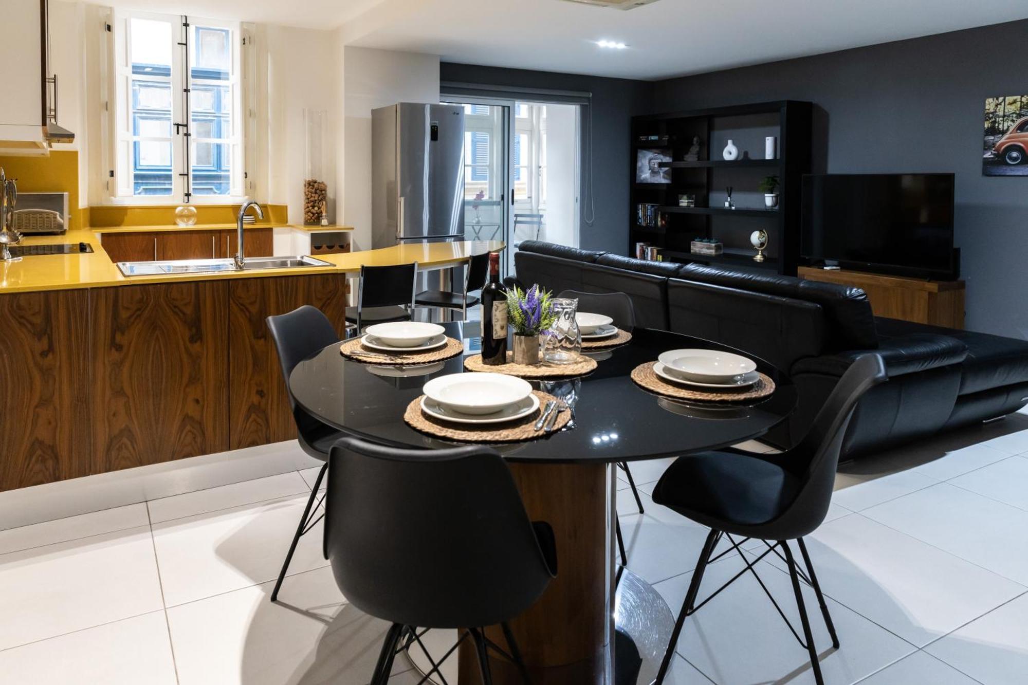Modern 2br Flat In By Arcobnb Apartment Valletta
