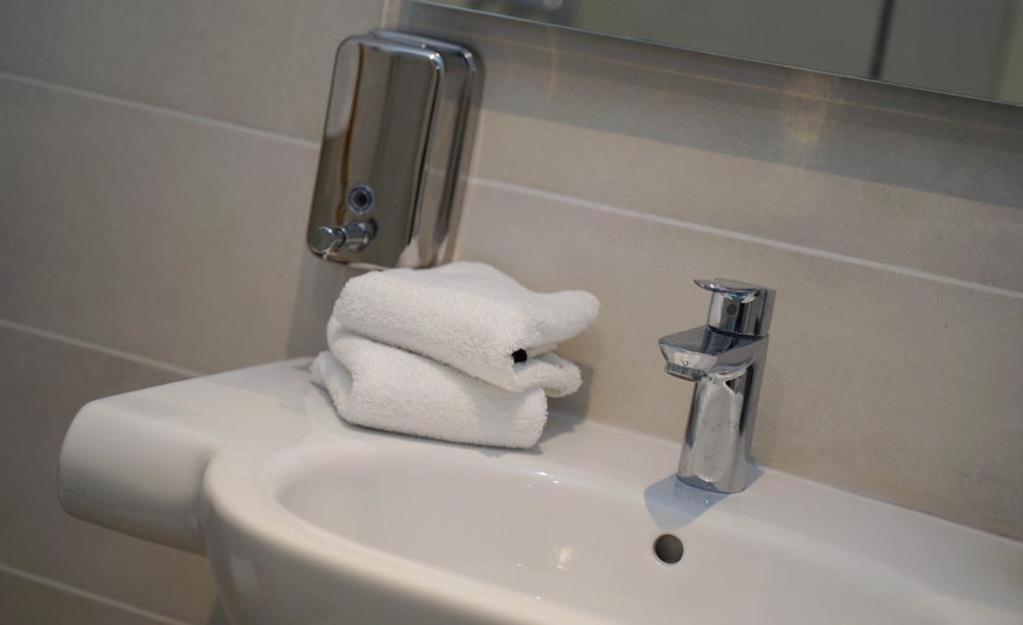 Private With Bathroom In Guest house *