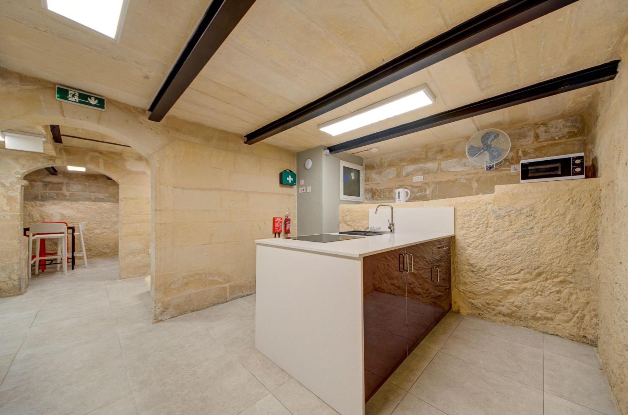 Guest house Private With Bathroom In
