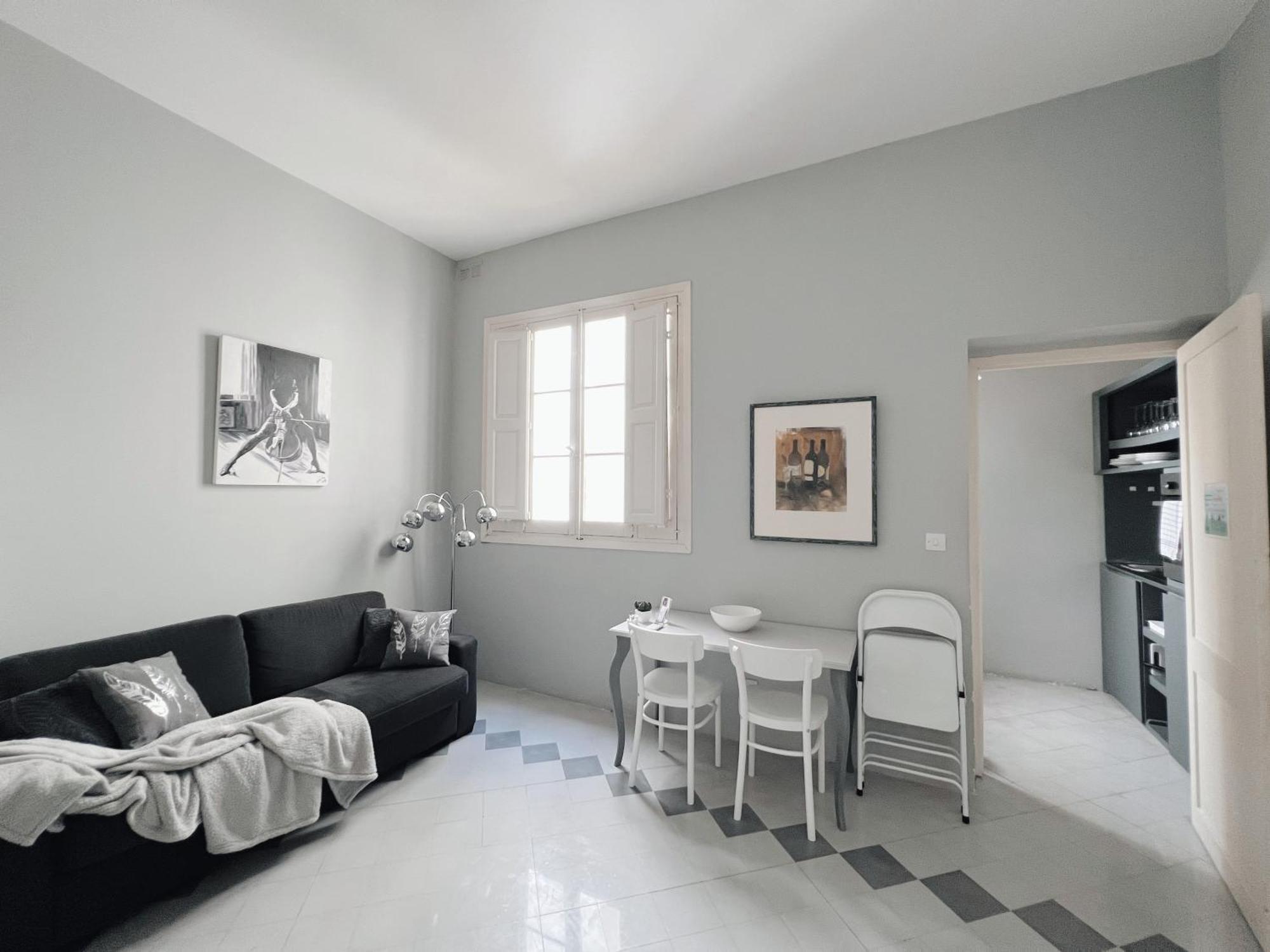 Apartment Charm El Malta - Spacious 1br Valletta