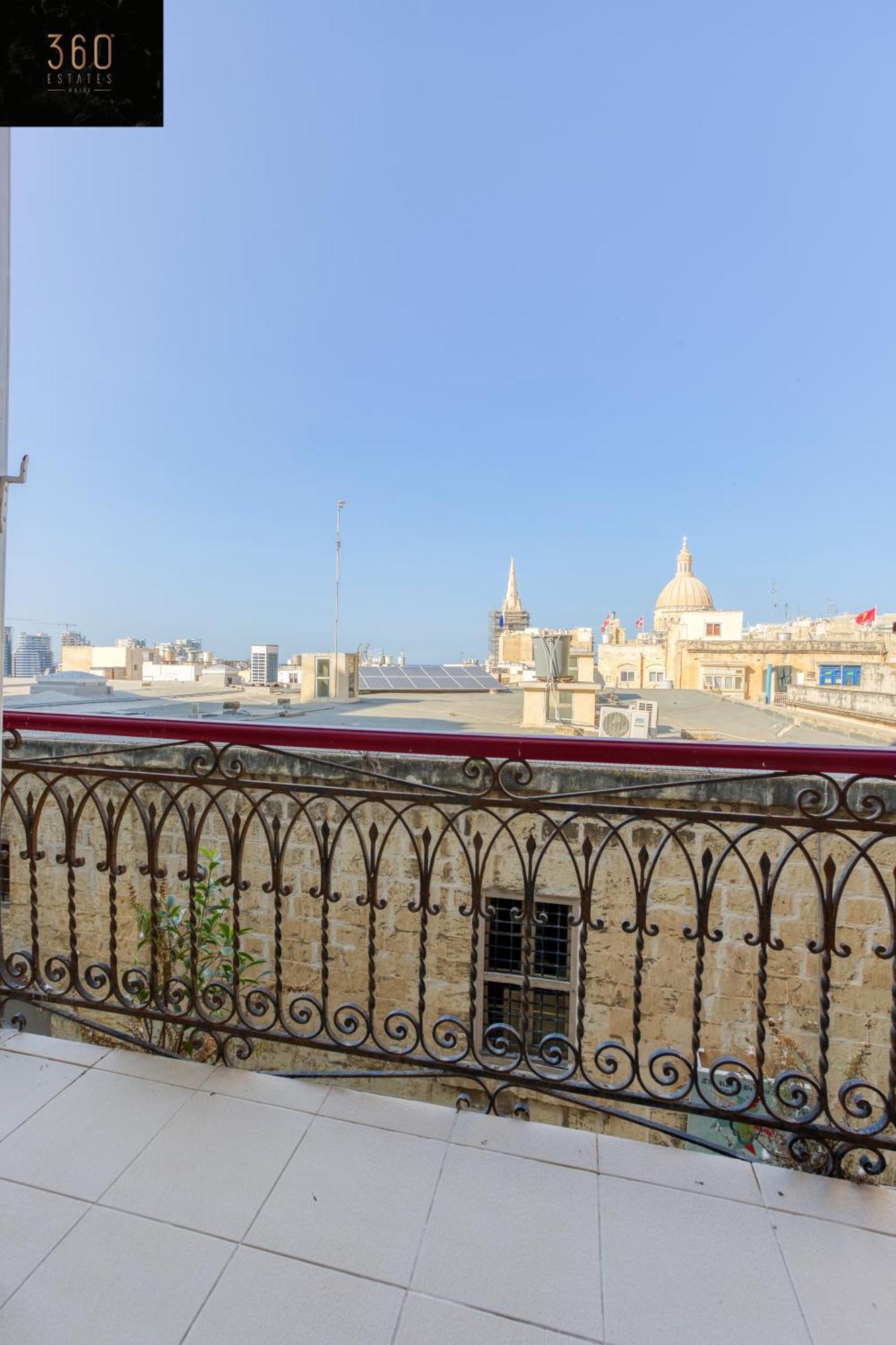 A 1br Stylish, Fully Equipped In The Capital By 360 Estates Valletta