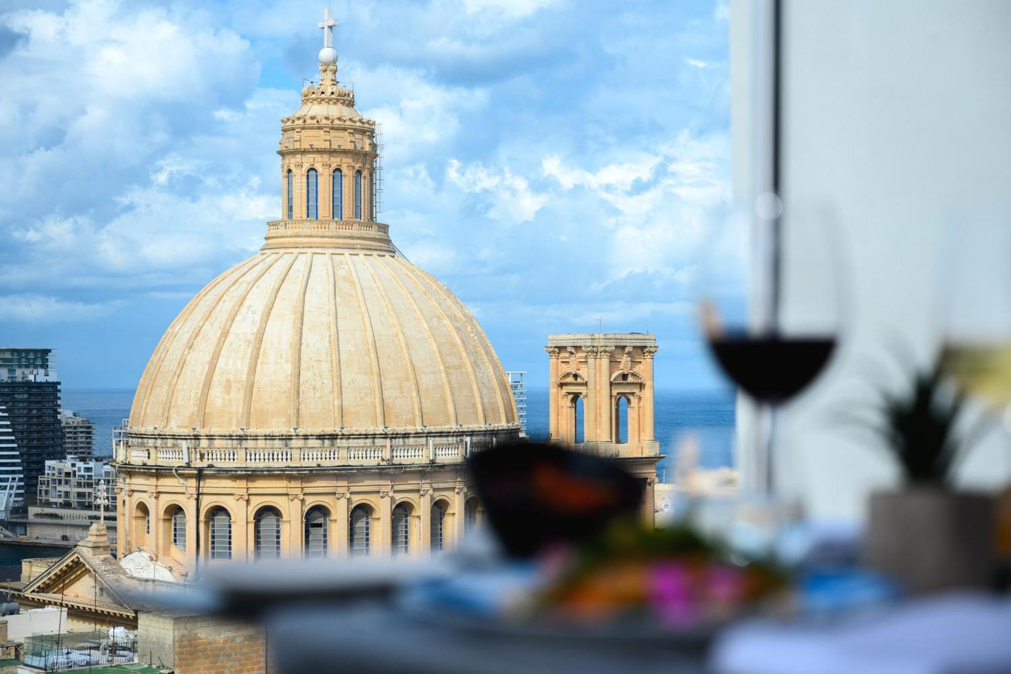 The Embassy 4* Valletta