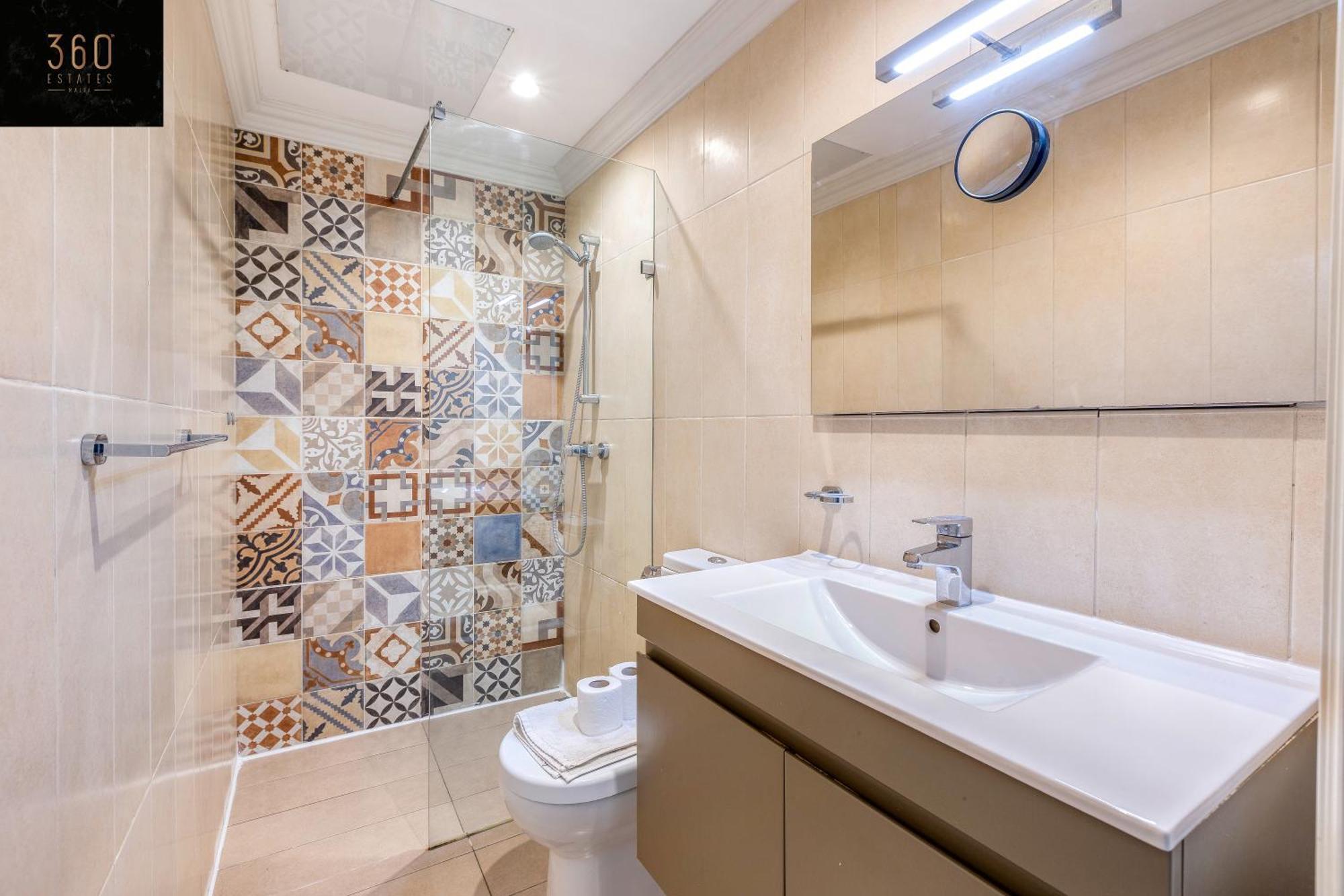 A 1br Stylish, Fully Equipped In The Capital By 360 Estates *