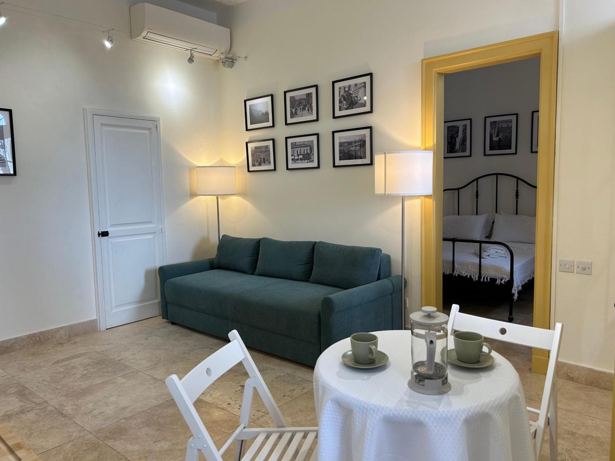 Apartment Prestigious Pied A Terre Wignacourt With Views Valletta