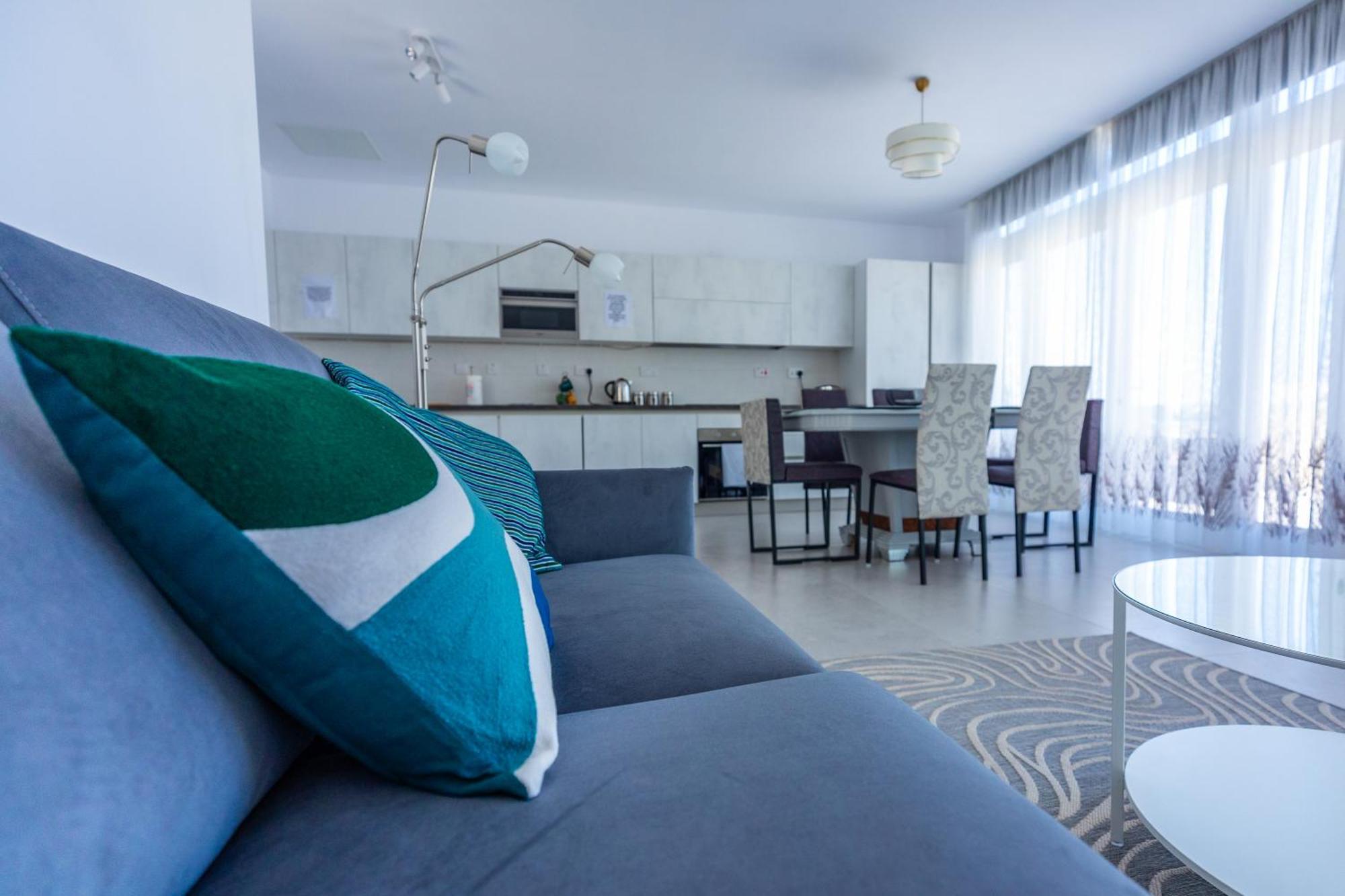 Penthouse Cathedral And Seaview Terrace Apartment *