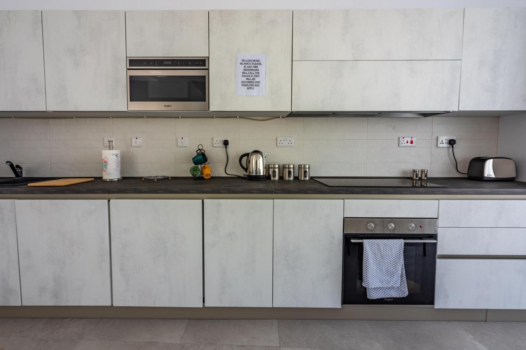 Apartment Penthouse Cathedral And Seaview Terrace Valletta