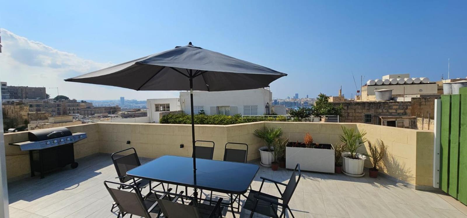 Penthouse Cathedral And Seaview Terrace Valletta