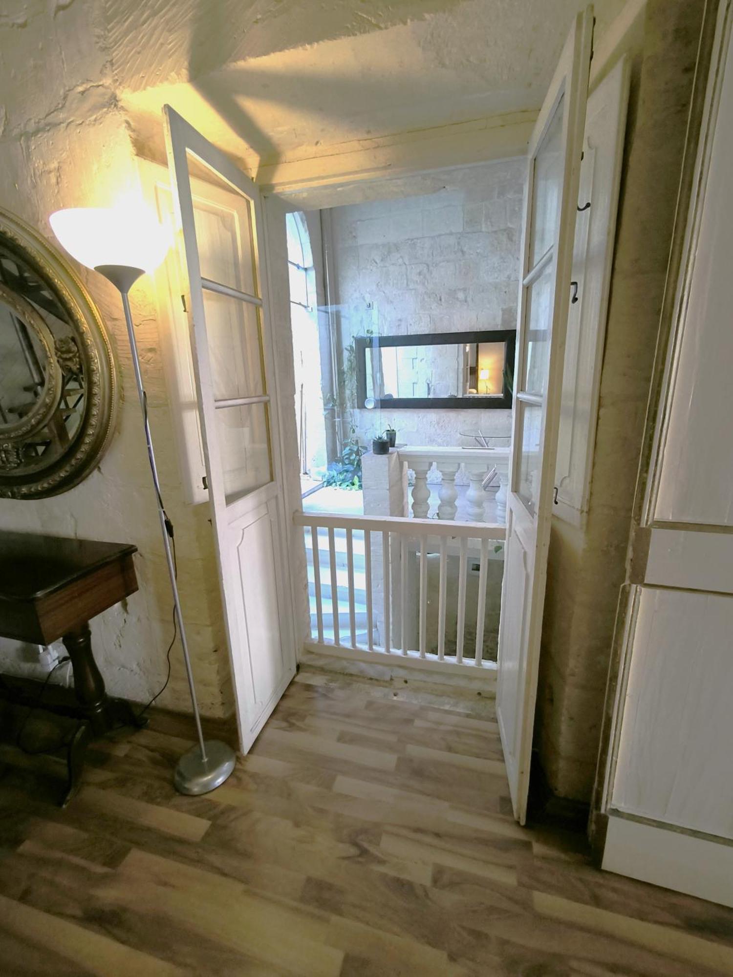 Stunning 3 Bedroom Town House